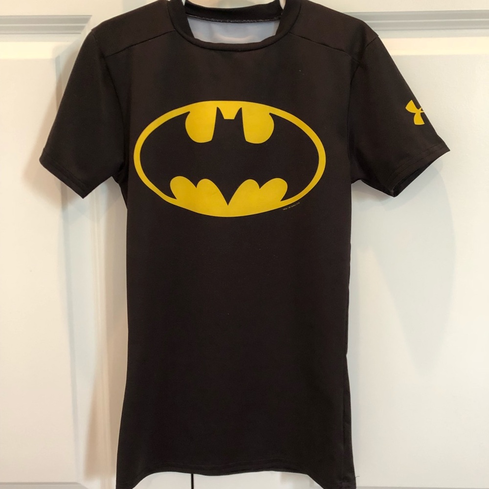 Good condition Boys Under Armour Shirt. Size-Small